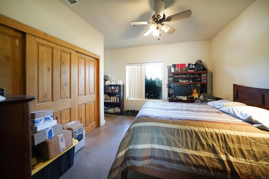 https://cdn.realtyfeed.com/cdn/127/306763056/274a9a4b397575a0e4f83786b6d9969d.webp