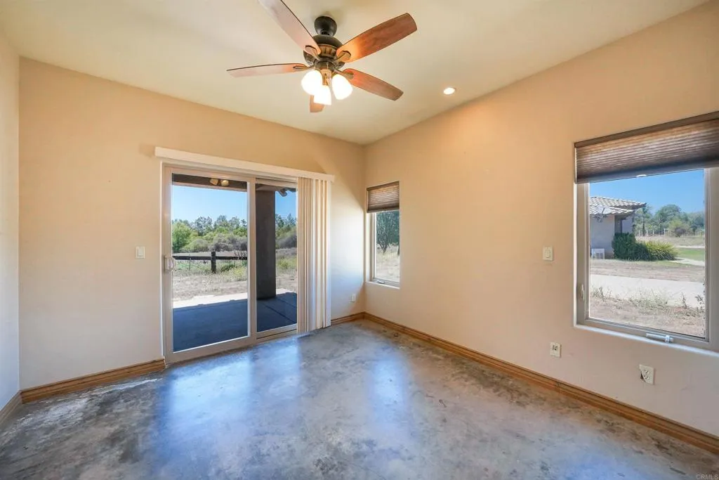 https://cdn.realtyfeed.com/cdn/127/306763056/6d161c75c1b4464ee31e8ee576f4d429.webp