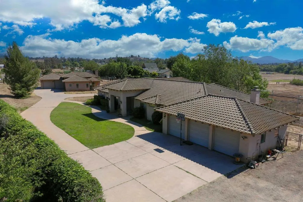 285 Penn, Ramona, CA 92065 - Main photo, Ramona, CA