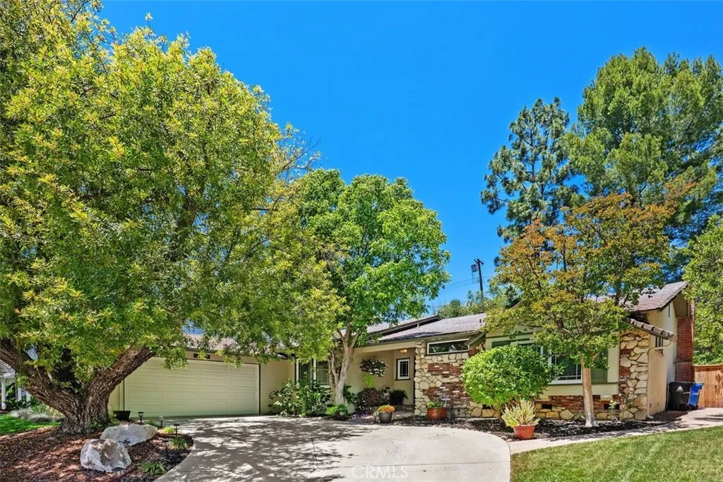 West Hills, CA 91304