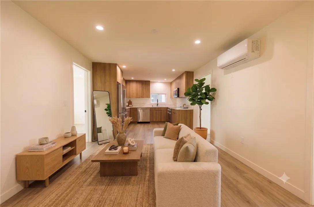 5933 Comey Avenue Unit 3, Los Angeles, CA 90034 - Photo 2 of 27, Los Angeles, CA