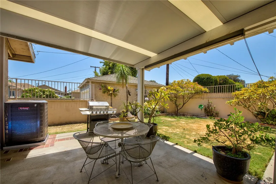 4863 Ocana Avenue, Lakewood, CA 90713 - Photo 4 of 42, Lakewood, CA