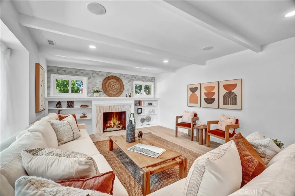 3090 Eucalyptus Avenue, Long Beach, CA 90806 - Photo 3 of 31, Long Beach, CA