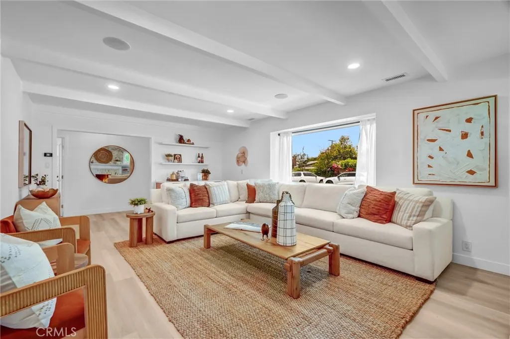 3090 Eucalyptus Avenue, Long Beach, CA 90806 - Photo 5 of 31, Long Beach, CA