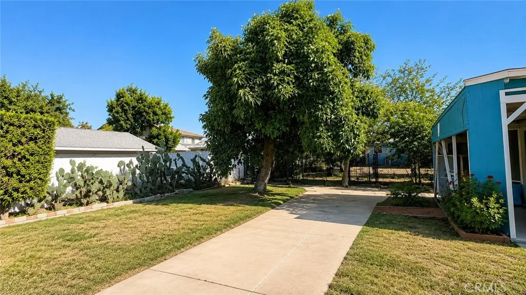 15827 Juarez, Irwindale, CA 91706 - Photo 3 of 8, Irwindale, CA