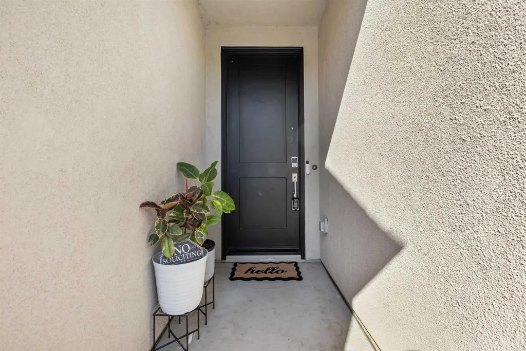 35105 Cooper Pl, Fallbrook, CA 92028 - Photo 3 of 44, Fallbrook, CA