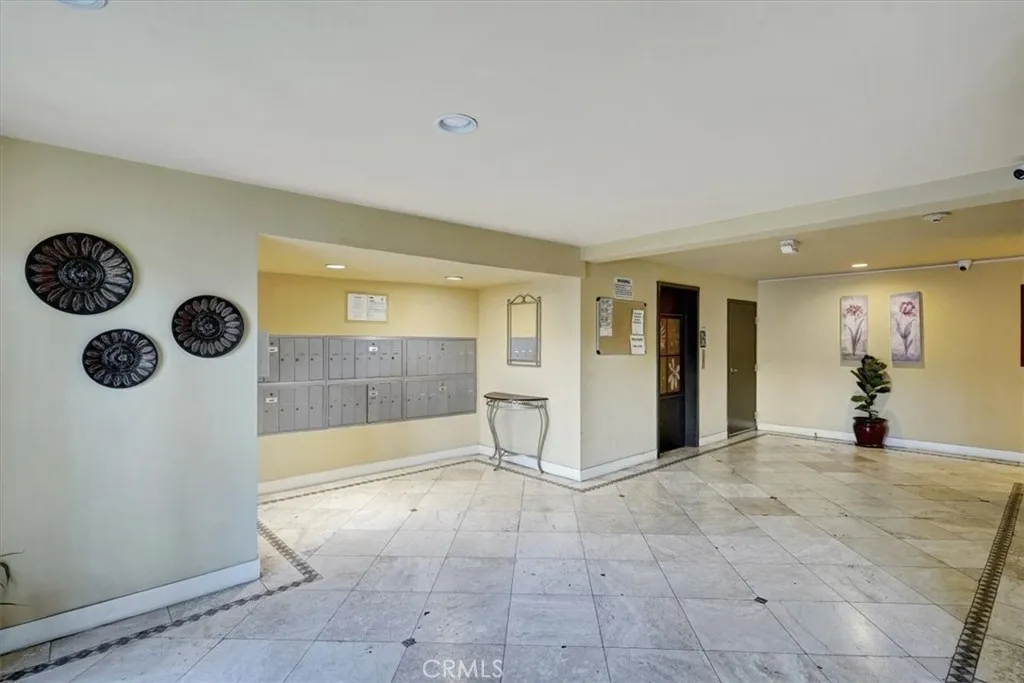 20327 Saticoy Unit 309, Winnetka, CA 91306 - Photo 5 of 16, Winnetka, CA
