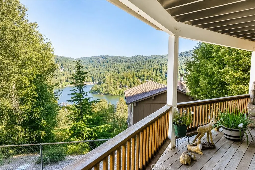 24340 Wabern, Crestline, CA 92325 - Photo 2 of 10, Crestline, CA