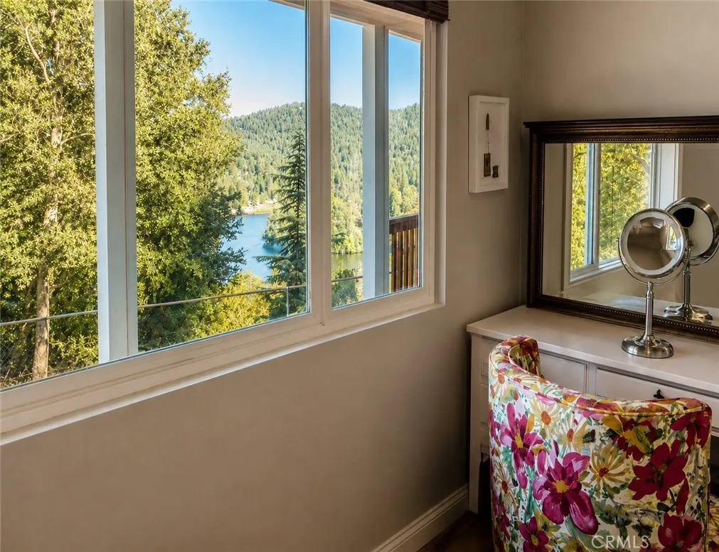 24340 Wabern, Crestline, CA 92325 - Photo 3 of 10, Crestline, CA