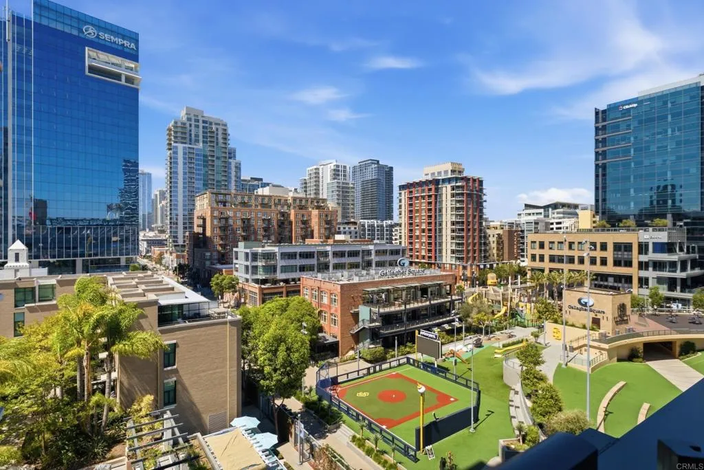 https://cdn.realtyfeed.com/cdn/127/306763183/3920ecda99524589a135ab9656a7e288.webp