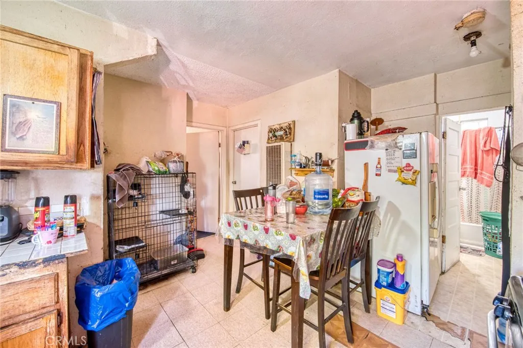9621 Defiance Avenue, Los Angeles, CA 90002 - Photo 5 of 14, Los Angeles, CA