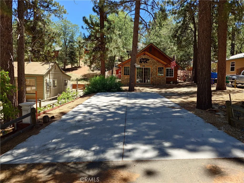 787 Georgia, Big Bear Lake, CA 92315 - Photo 2 of 36, Big Bear Lake, CA