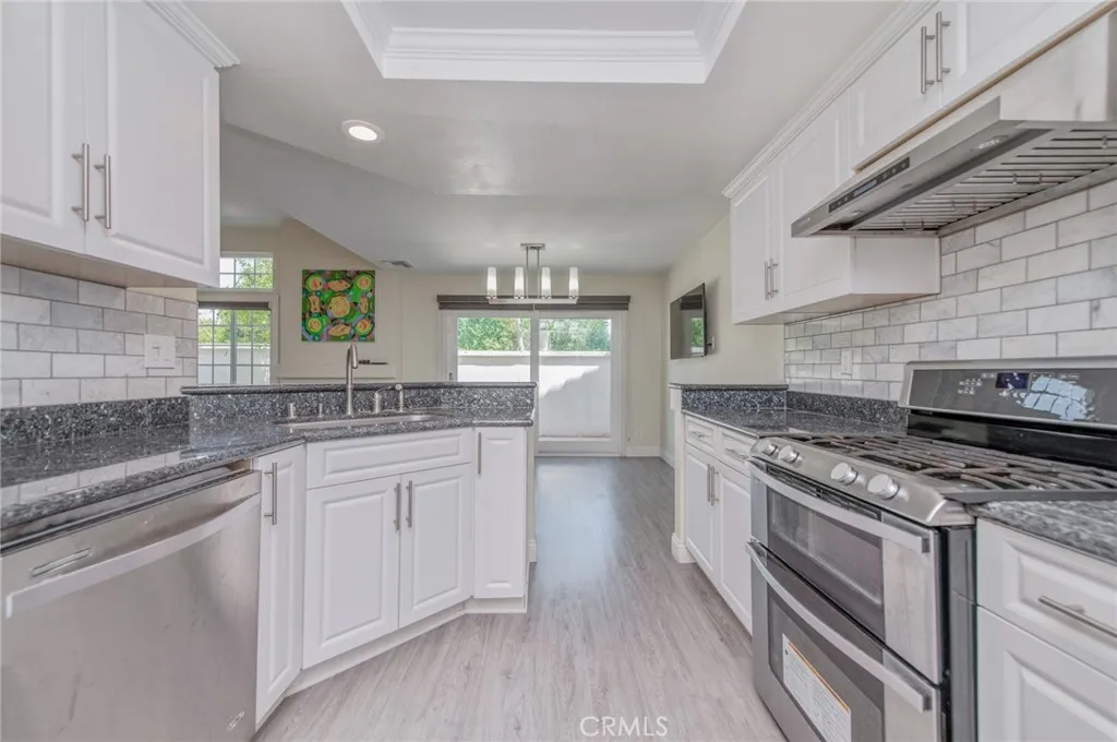 128 Agostino, Irvine, CA 92614 - Photo 5 of 14, Irvine, CA