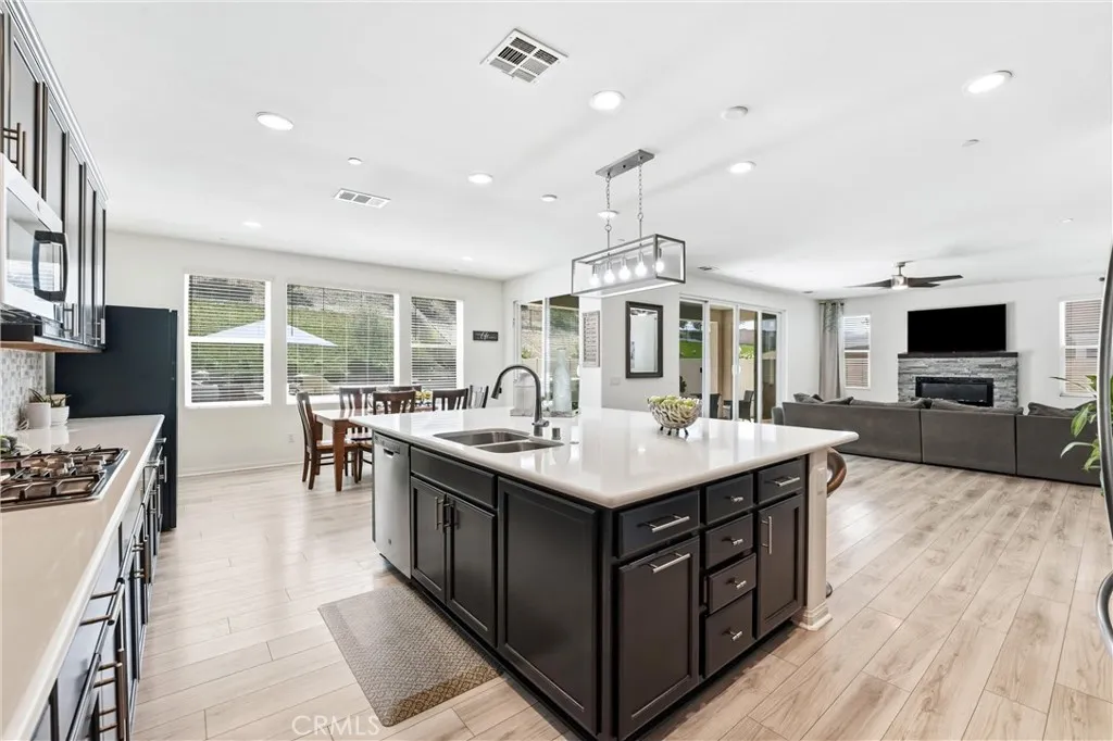 35817 Shetland East, Fallbrook, CA 92028 - Photo 4 of 20, Fallbrook, CA