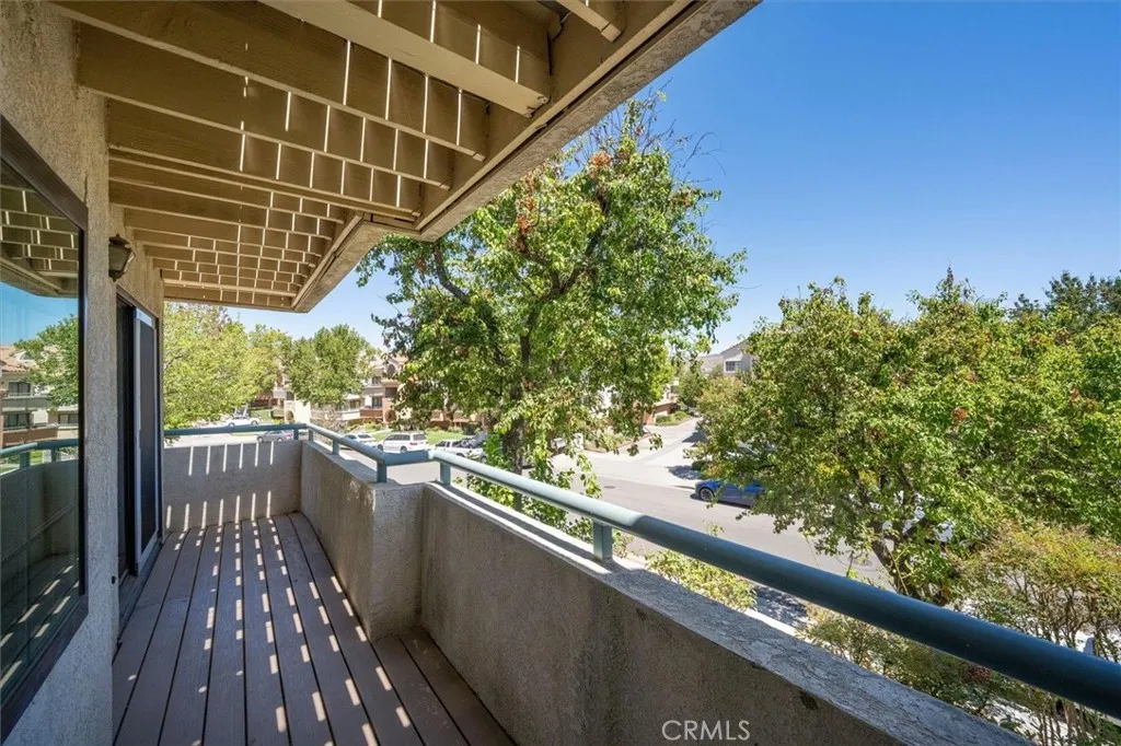 18102 Erik Court, Canyon Country, CA 91387 - Photo 4 of 28, Canyon Country, CA