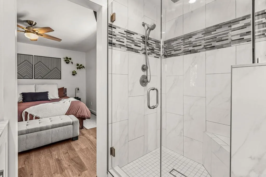 https://cdn.realtyfeed.com/cdn/127/306763249/21bde55ee3cbdce6b648ed763c62ee83.webp
