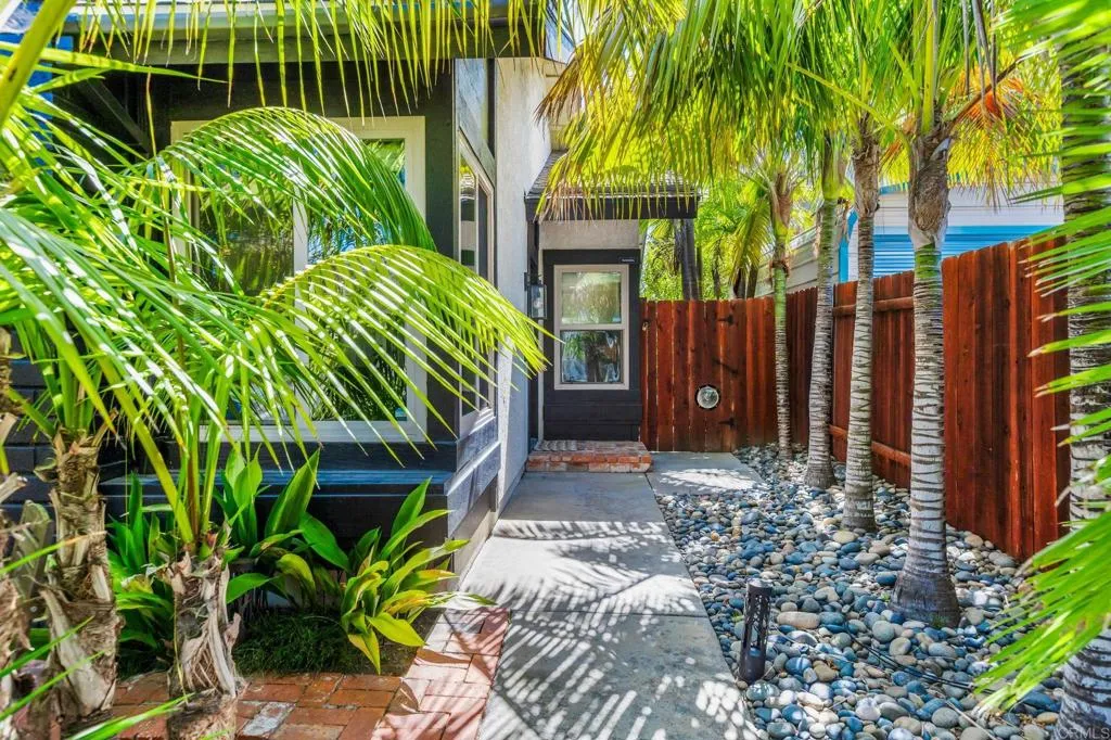 https://cdn.realtyfeed.com/cdn/127/306763249/f52c4705731352e68465329d9deb410a.webp