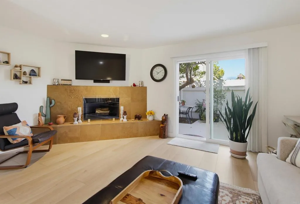 https://cdn.realtyfeed.com/cdn/127/306763251/2286ef7ced923c5965835b0206c64ca0.webp
