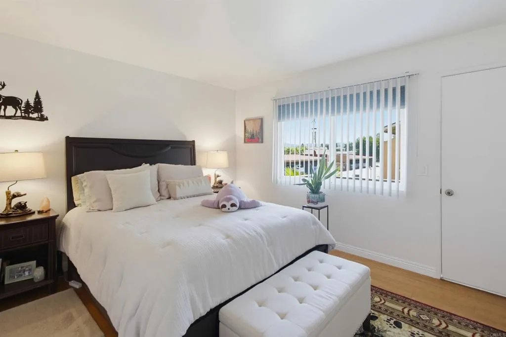 https://cdn.realtyfeed.com/cdn/127/306763251/2c3a13fc094db968bc2e13e46699cd90.webp