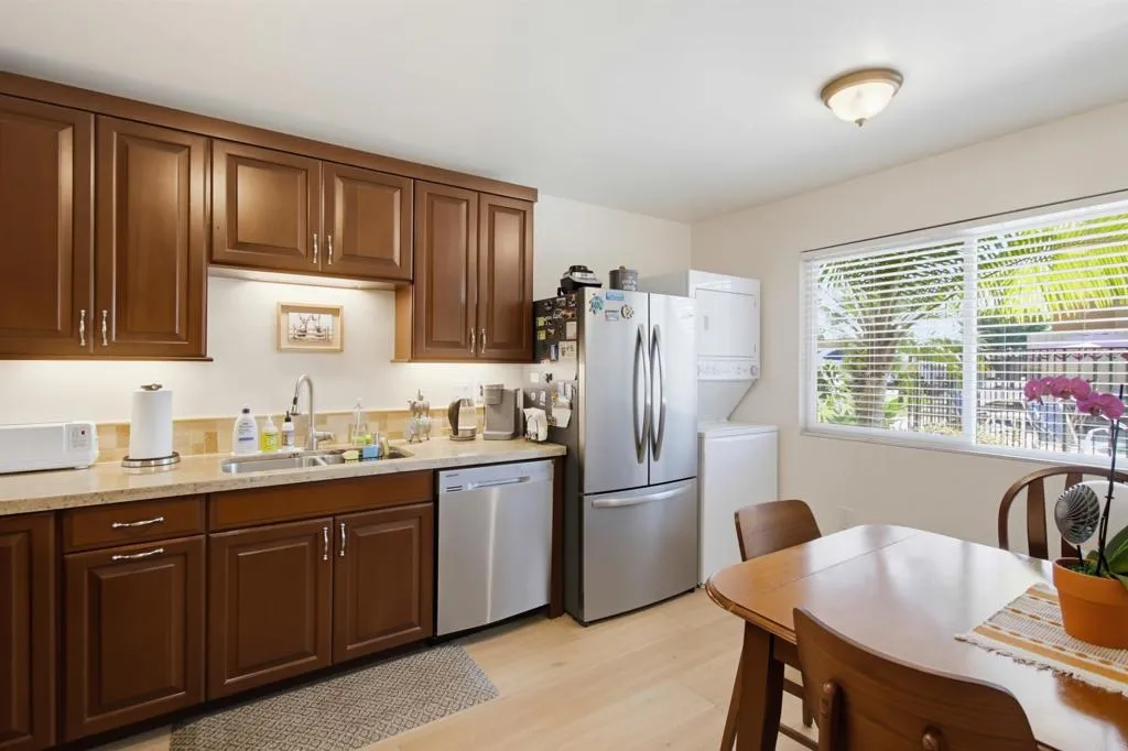 https://cdn.realtyfeed.com/cdn/127/306763251/310043f7bbc7d6b86bcc21792ec4ba6a.webp