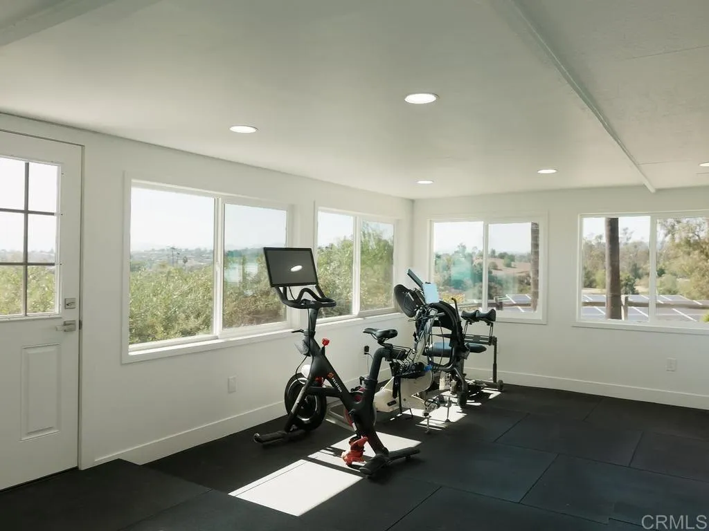 https://cdn.realtyfeed.com/cdn/127/306763265/4e4be6ca01585a06e84f62fa6f8984d9.webp