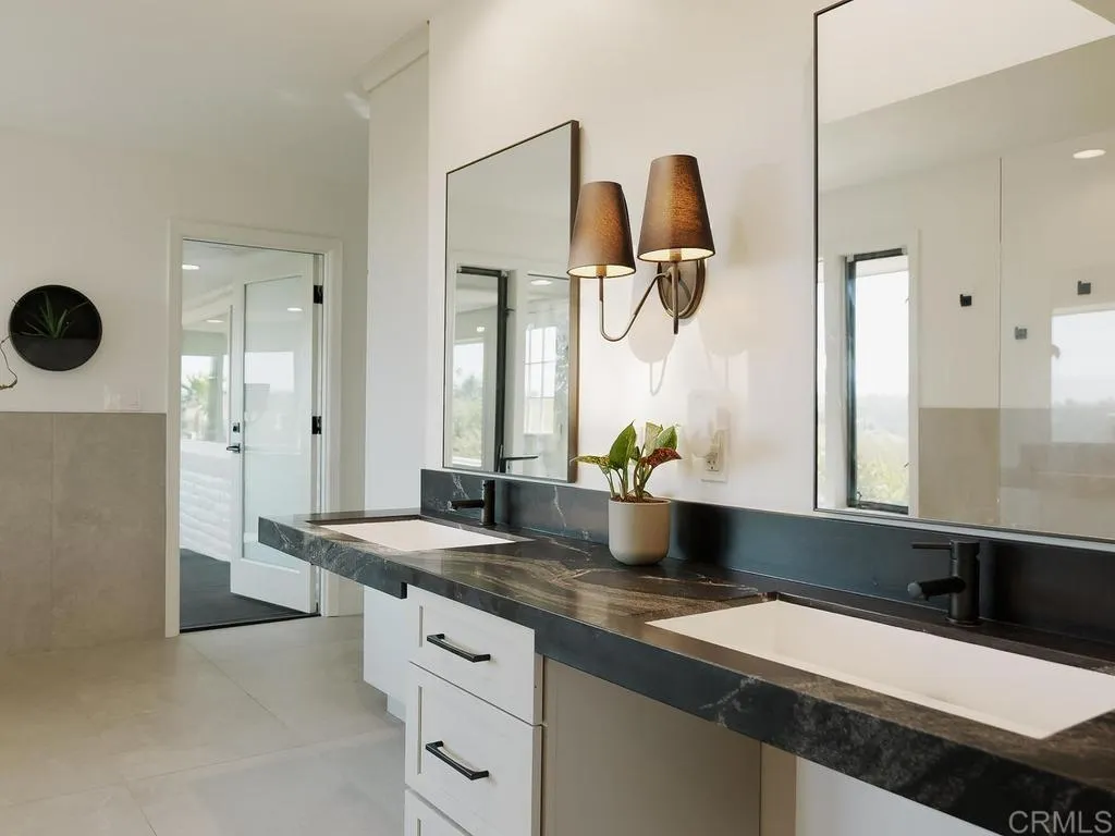 https://cdn.realtyfeed.com/cdn/127/306763265/6572ec21dad0e361e82f742cd82bcc91.webp