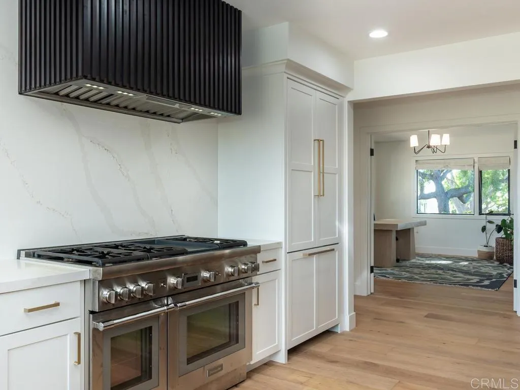 https://cdn.realtyfeed.com/cdn/127/306763265/973cd85f18cff505919e0828edc13466.webp