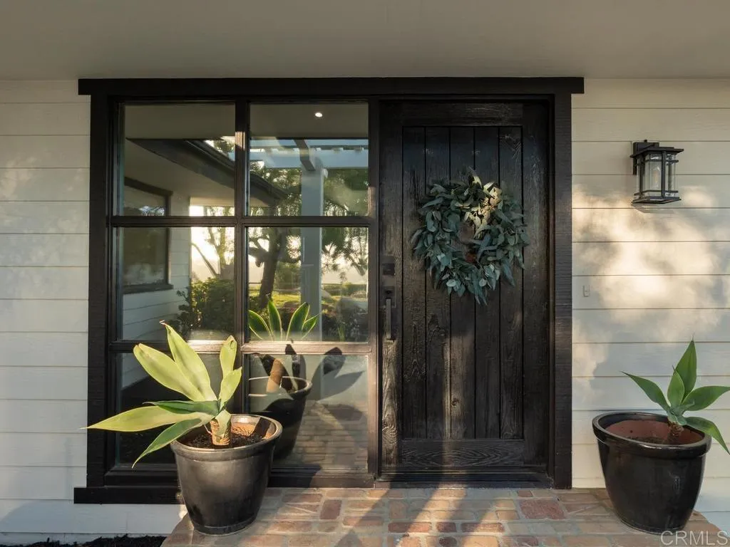 https://cdn.realtyfeed.com/cdn/127/306763265/c5a162533c399bd24ee8293017093a41.webp