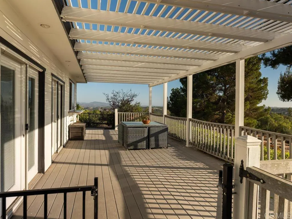 https://cdn.realtyfeed.com/cdn/127/306763265/d05eba5d23029736f51a778af95b01c0.webp