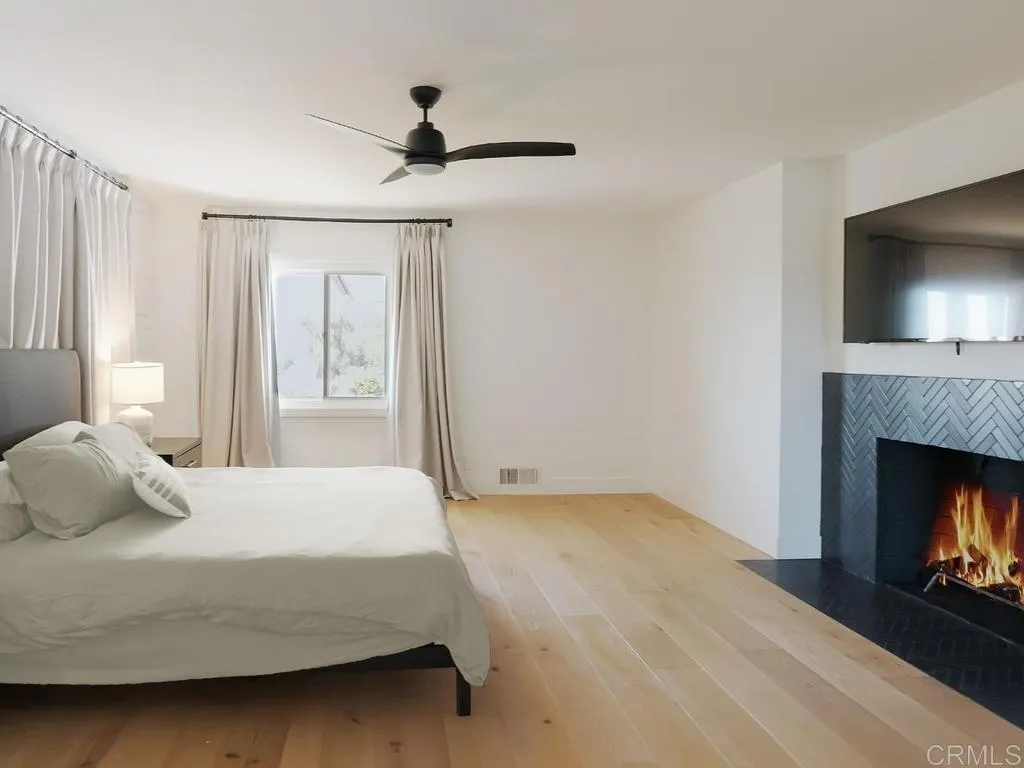 https://cdn.realtyfeed.com/cdn/127/306763265/f0c02451d138378856603fb764212b45.webp