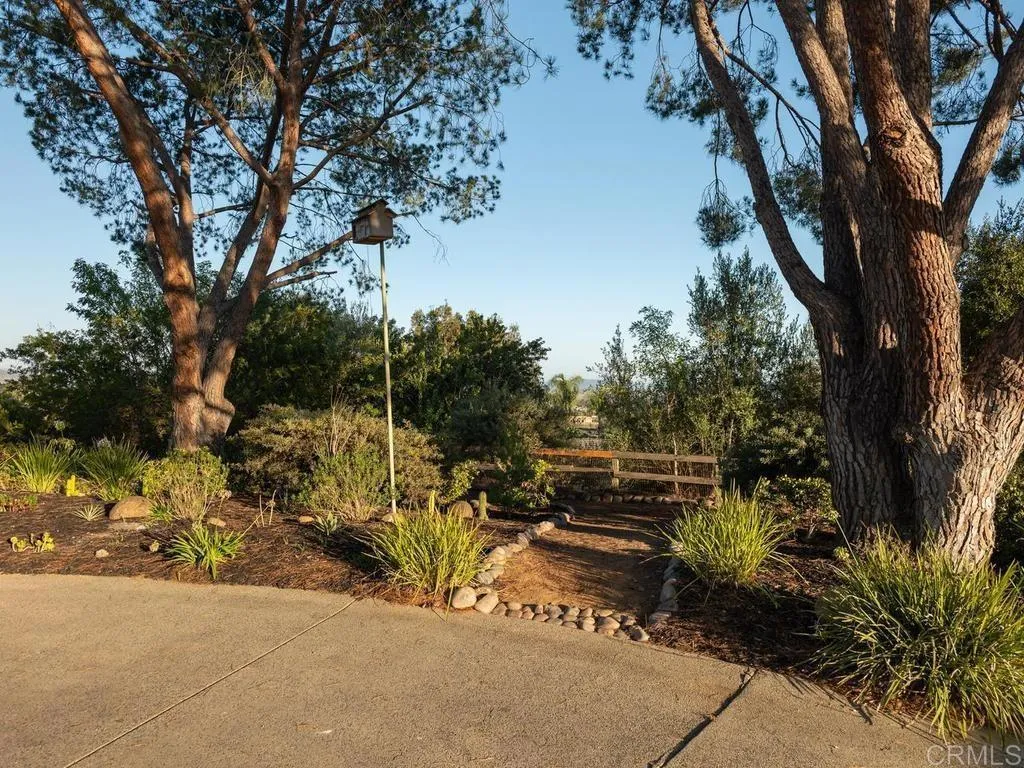 https://cdn.realtyfeed.com/cdn/127/306763265/f148916108963175d4e508b9b33d01b9.webp