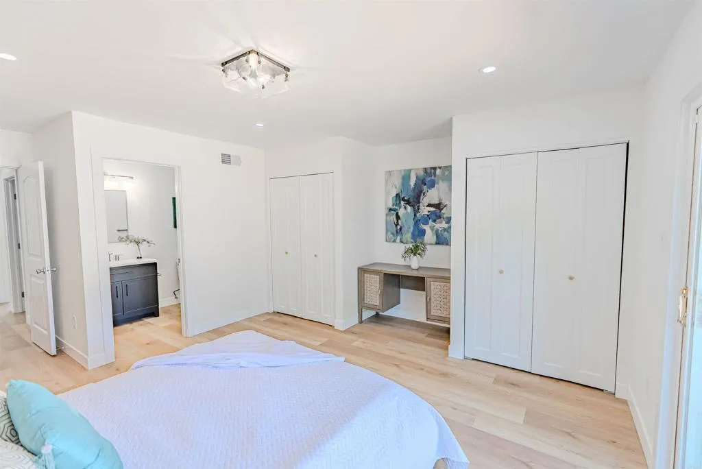 https://cdn.realtyfeed.com/cdn/127/306763274/6af84165aae41ec8b7b13bd4f01ccbfe.webp