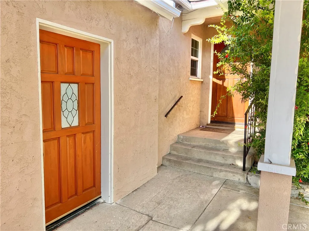 16527 Superior, Northridge, CA 91343 - Photo 5 of 40, Northridge, CA