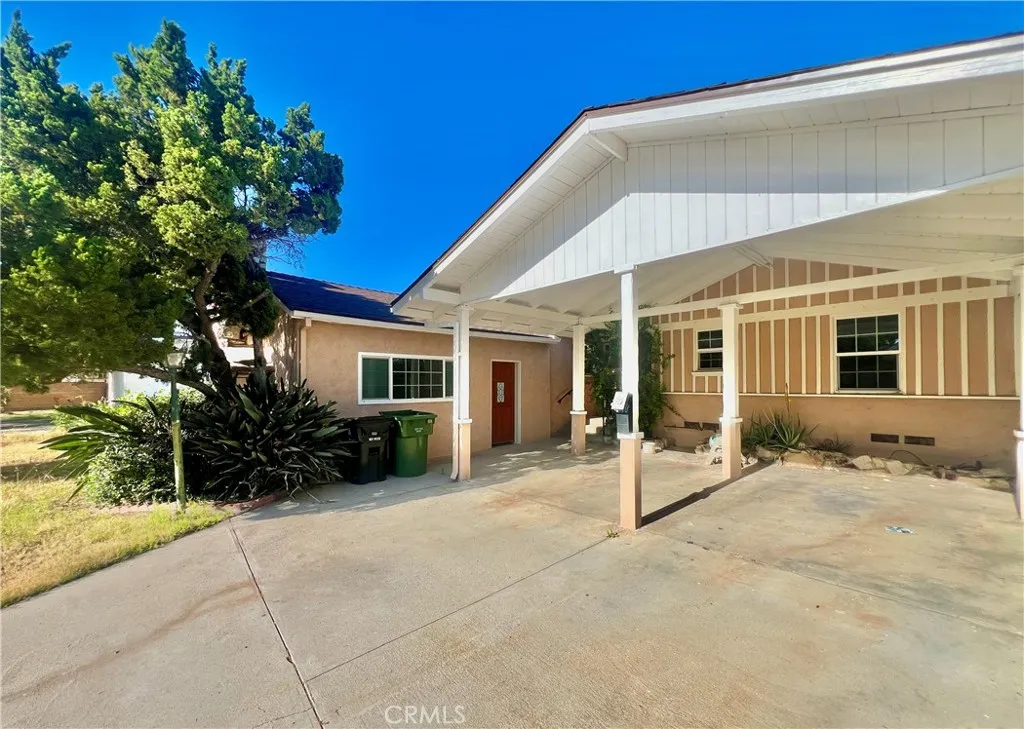16527 Superior, Northridge, CA 91343 - Photo 4 of 40, Northridge, CA