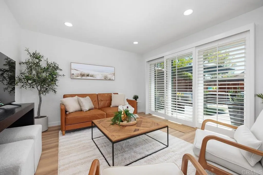 https://cdn.realtyfeed.com/cdn/127/306763280/76982a2b9eeb1a7121674659f7ef4b8b.webp