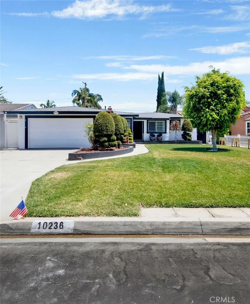 10236 Mattock Avenue, Downey, CA 90241 - Photo 3 of 28, Downey, CA