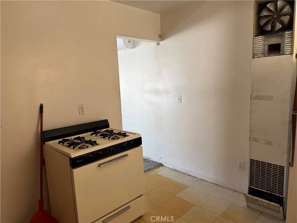 843 Wesley, Banning, CA 92220 - Photo 5 of 12, Banning, CA