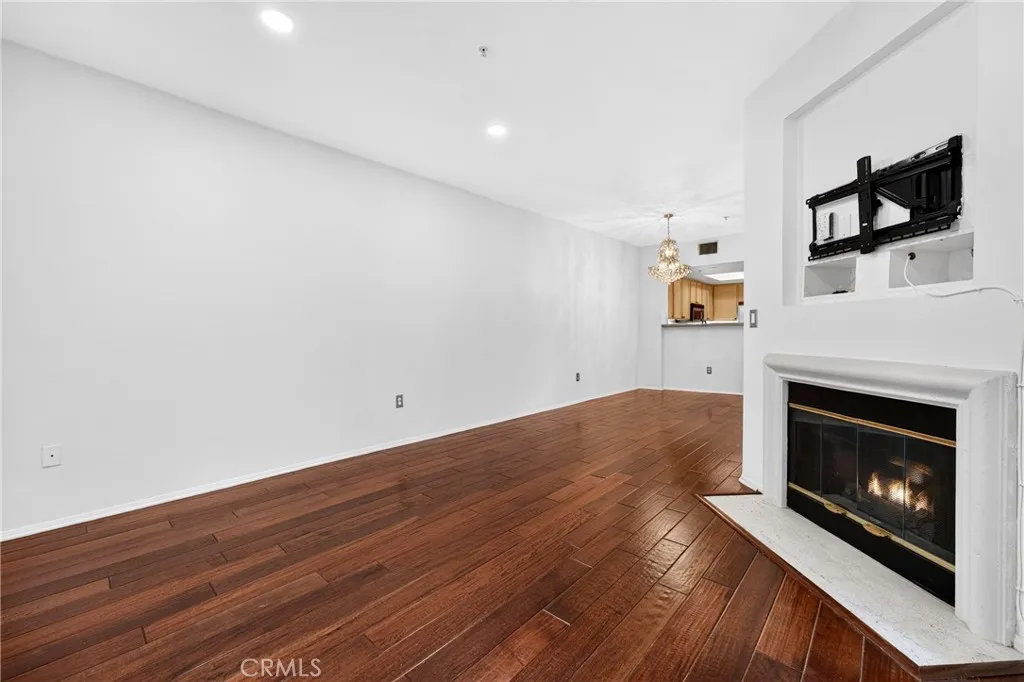 2400 5th Avenue Unit 205, San Diego, CA 92101 - Photo 2 of 45, San Diego, CA