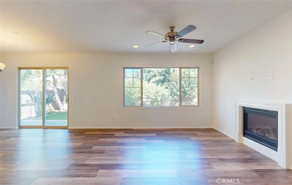 https://cdn.realtyfeed.com/cdn/127/306763310/843760519ad469a03f72c53a58b3b81a.webp