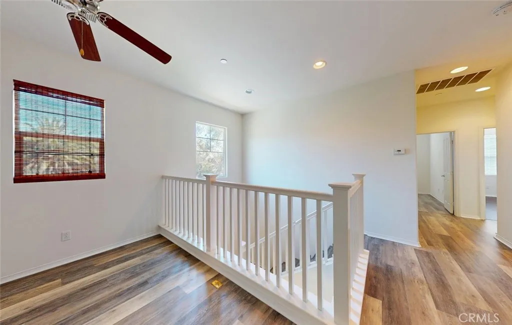 https://cdn.realtyfeed.com/cdn/127/306763310/93948dc8d3c6199d9c2741a120644359.webp