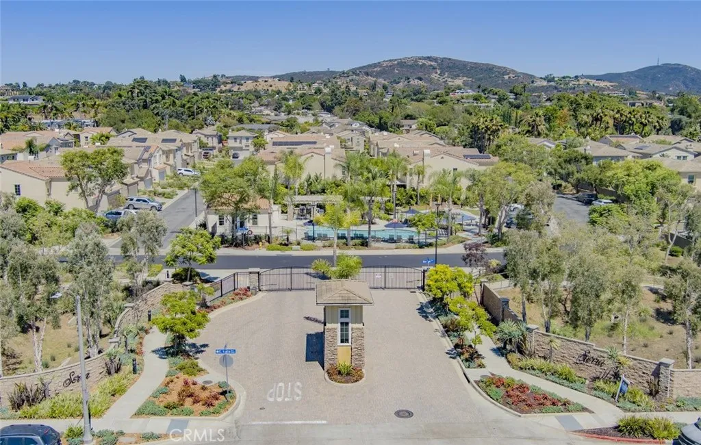 https://cdn.realtyfeed.com/cdn/127/306763310/d583ec0fa43ccf1a063bfa00e9ac5ded.webp