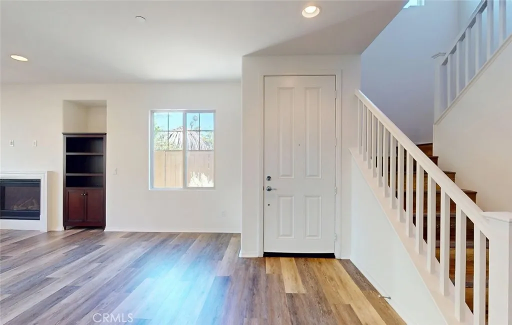 https://cdn.realtyfeed.com/cdn/127/306763310/ed6497ed361fb45c3dfd763d12c2171c.webp