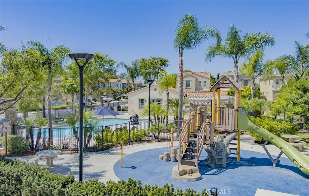 https://cdn.realtyfeed.com/cdn/127/306763310/fdc2eeb19ef568942c17d8ee660e7aae.webp