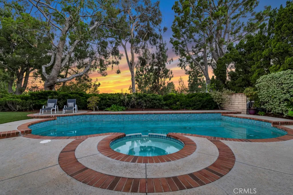 19208 Vista Grande, Northridge, CA 91326 - Photo 2 of 19, Northridge, CA