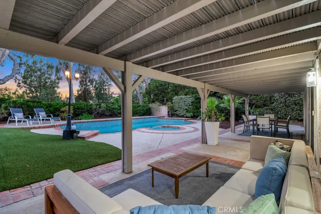 19208 Vista Grande, Northridge, CA 91326 - Photo 5 of 19, Northridge, CA