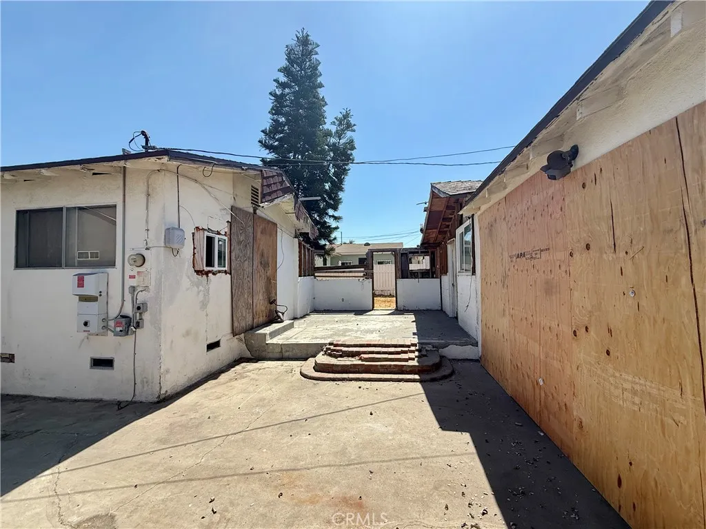 1718 W 109th Place, Los Angeles, CA 90047 - Photo 5 of 29, Los Angeles, CA