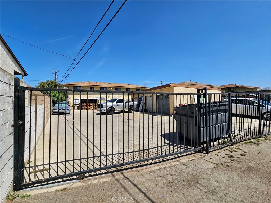 1574 Laurel Avenue, Pomona, CA 91768 - Photo 2 of 4, Pomona, CA