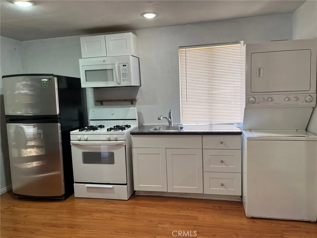 32940 Maiden Unit C, Lake Elsinore, CA 92530 - Photo 3 of 15, Lake Elsinore, CA