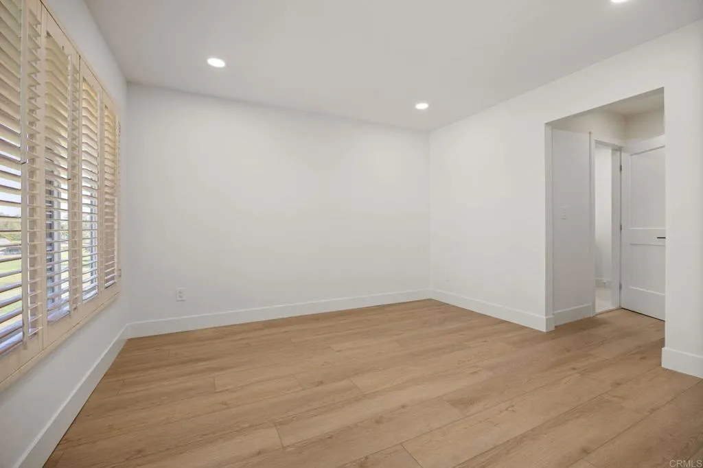 https://cdn.realtyfeed.com/cdn/127/306763364/a0ed42b656546bd31335d1d0e5282ee4.webp
