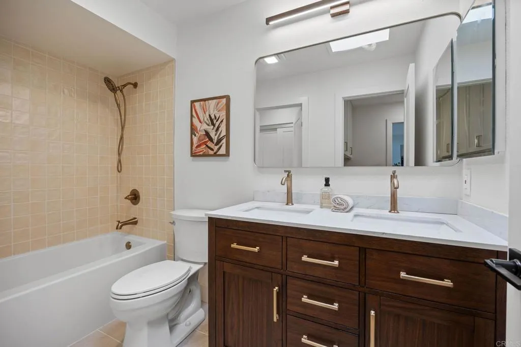https://cdn.realtyfeed.com/cdn/127/306763364/c14a30de37dfc5b95bf523fb18b2facd.webp